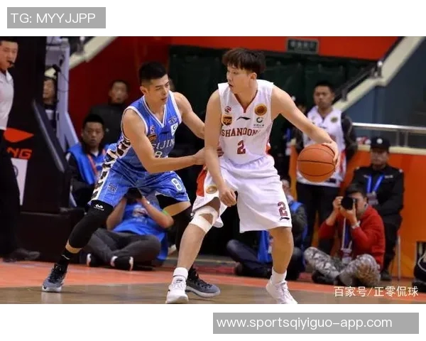 胡明轩状态低迷表现不佳11投仅3中三分球命中率低迷贡献10分7篮板4助攻