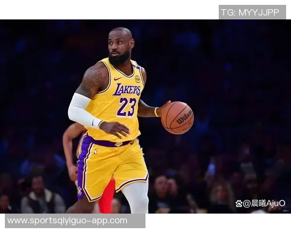 老詹助攻无失误展现团队价值17投仅4中却不减其领袖风范 老詹助攻无失误展现团队价值17投仅4中却不减其领袖风范