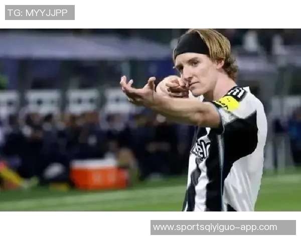 赫拉芬贝赫信心满满誓言全力备战切尔西力争逆转颓势 赫拉芬贝赫信心满满誓言全力备战切尔西力争逆转颓势